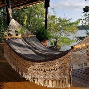 Hamaca grande tabby con vuelo macramé deluxe